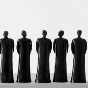 2017-CONTEMPLARIOS, Bronce a la cera perdida. 26 X 9 X 7 cm.